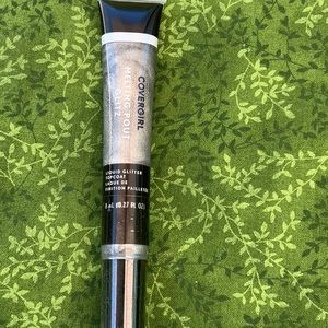 CoverGirl sing pelt glitz liquid glitter topcoat